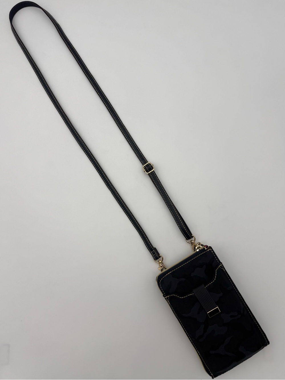 CHRISTIAN OLIVER PARIS • Black CAMO PHONE / WALLET POUCH Crossbody Bag